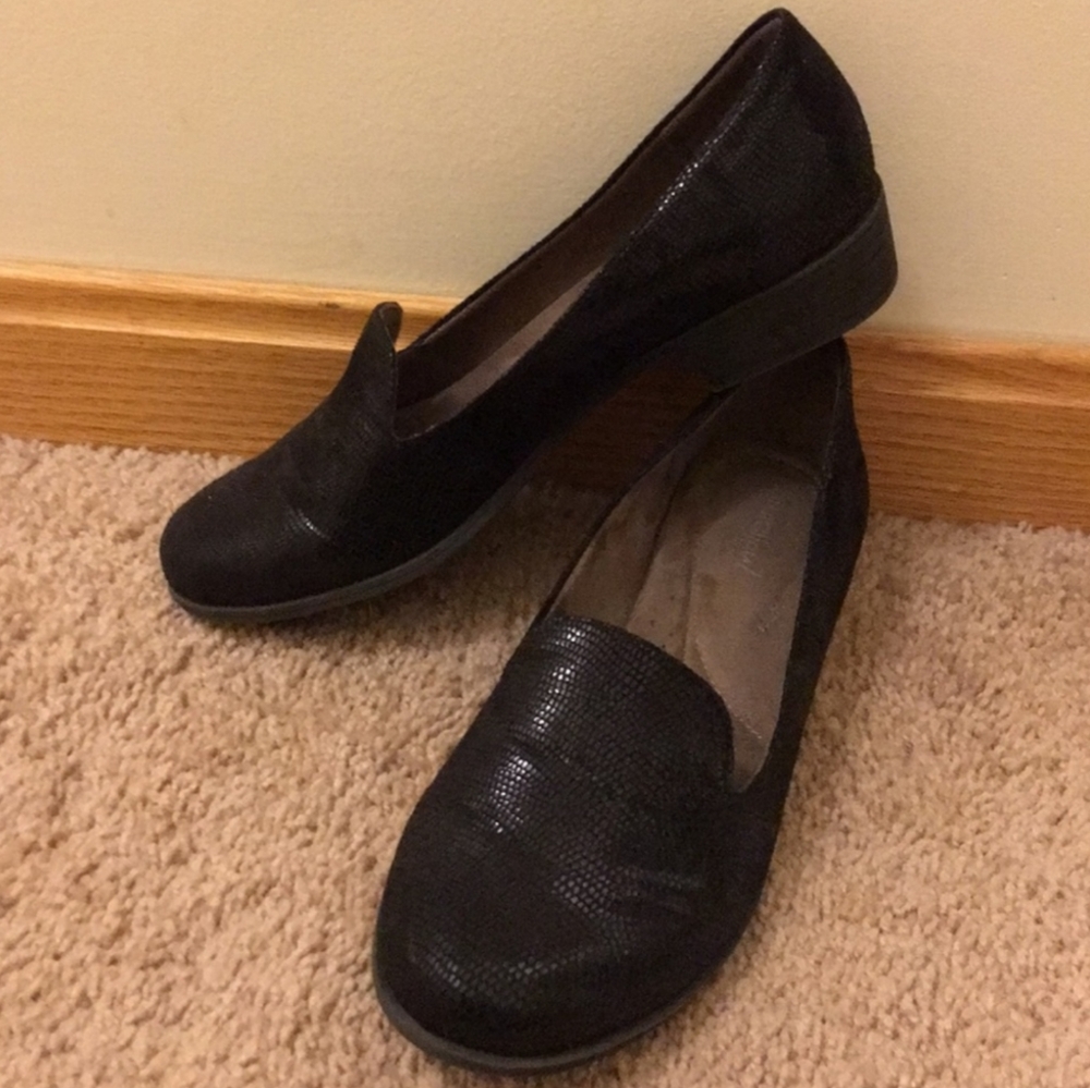 Naturalizers loafers 8.5 good condition